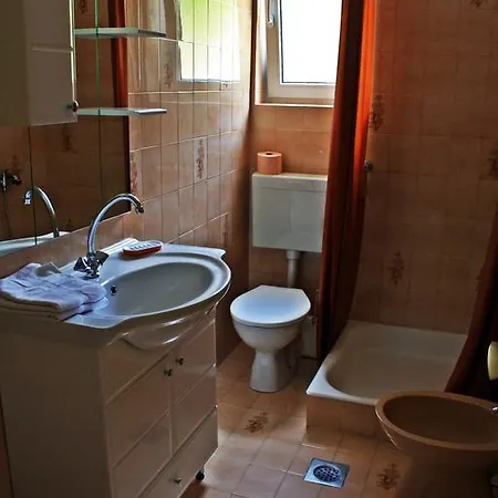 Apartment Pastorcic Pag Town